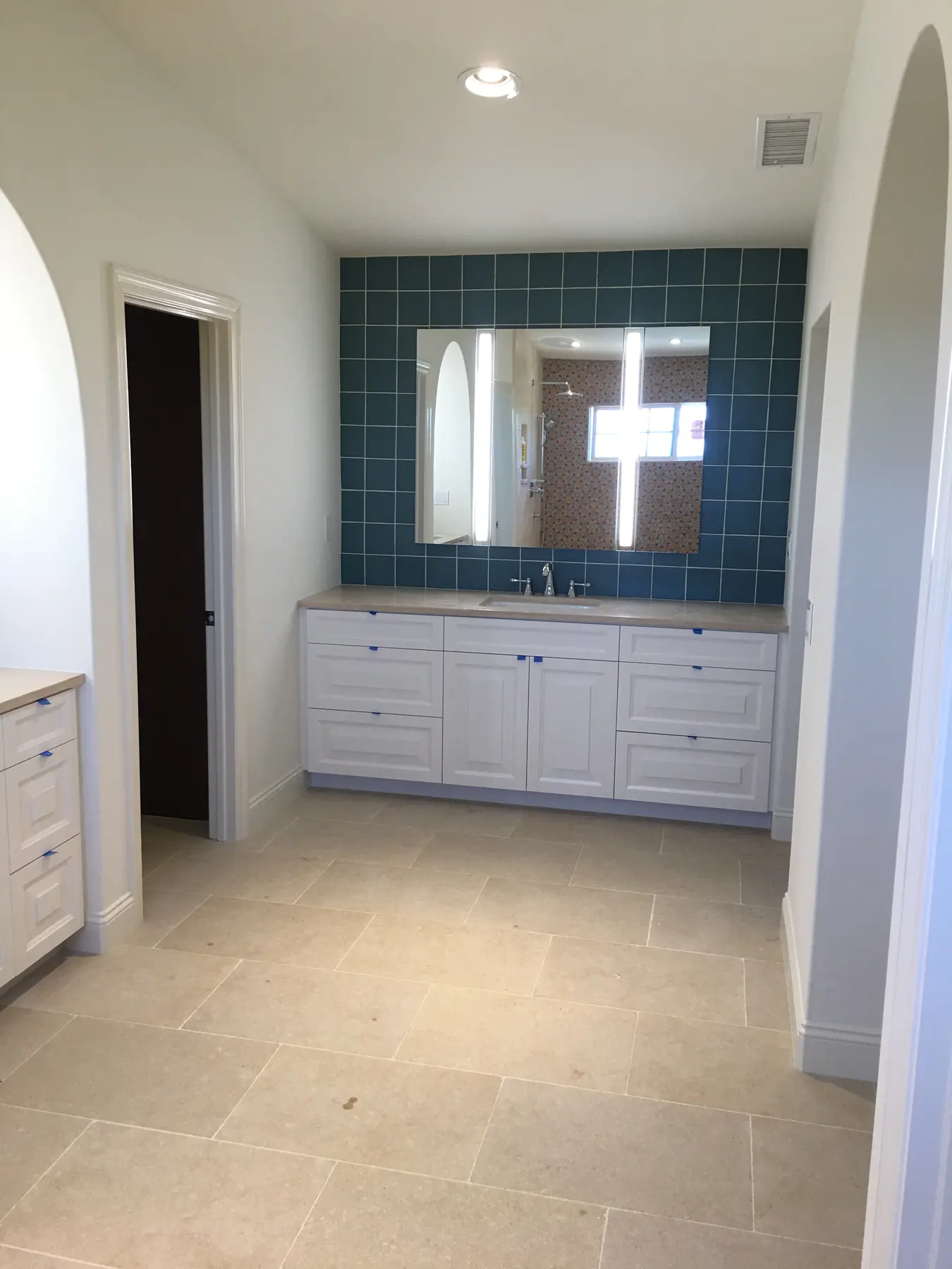 Insurance rebuild: double shower & arched vanity, Rancho Peñasquitos — after photo 7